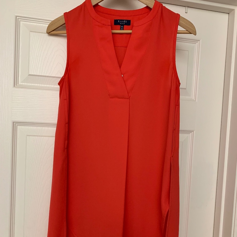 Kaari Blue Sleeveless High- Low Hem Top Size XS Coral Red-Orange Color